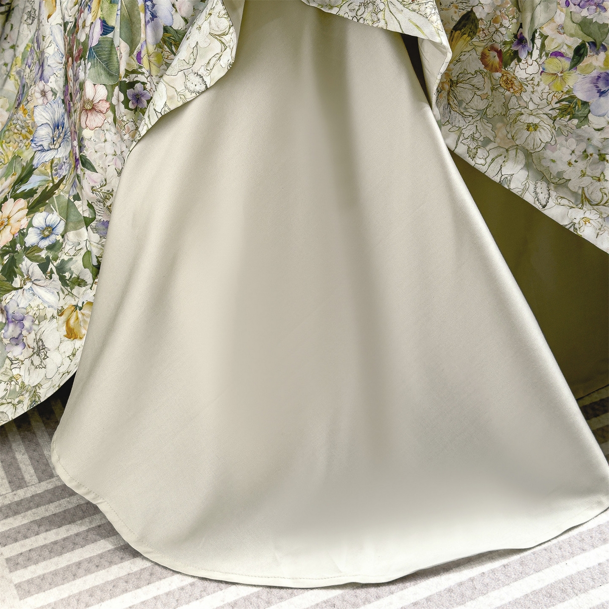 91家纺网 家纺一手货源 找家纺 岚司羽 2026春夏新款天丝棉大版数码印花四件套 花庭梦境