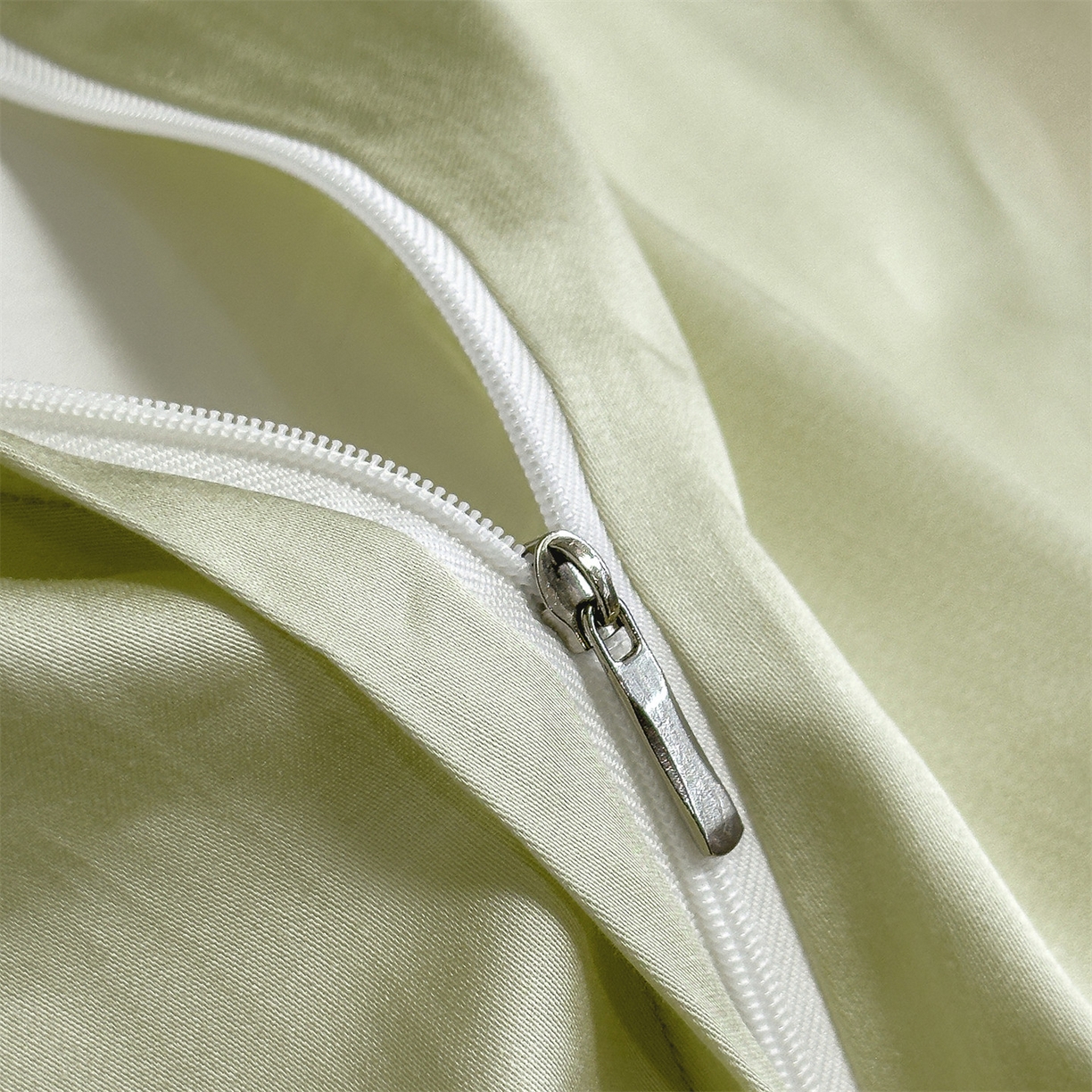 91家纺网 家纺一手货源 找家纺 岚司羽 2026春夏新款天丝棉大版数码印花四件套 觅影花间