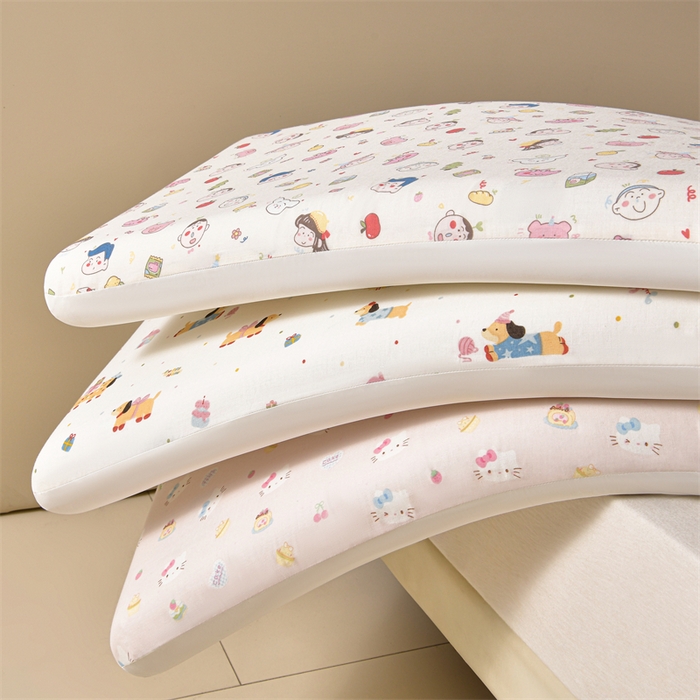 91家纺网 家纺一手货源 找家纺 小桃姐家纺 2025新款印花卡通记忆棉枕 枕头枕芯 小新