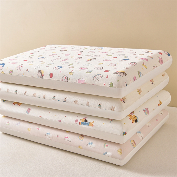 91家纺网 家纺一手货源 找家纺 小桃姐家纺 2025新款印花卡通记忆棉枕 枕头枕芯 小新