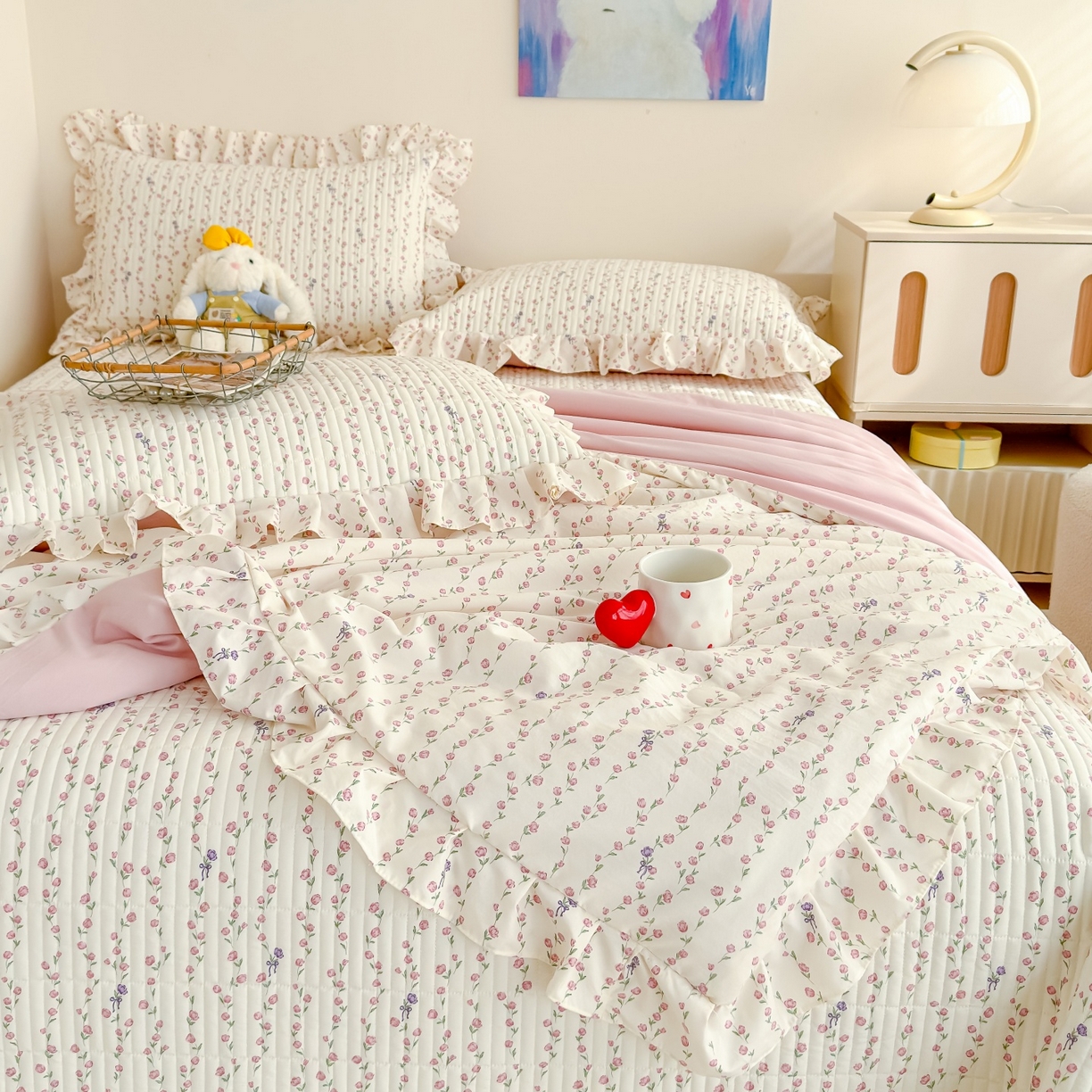 91家纺网 家纺一手货源 找家纺 归属 2026春夏新款古法仿棉床盖夏被四件套夏凉被空调被系列 萝蔓花儿