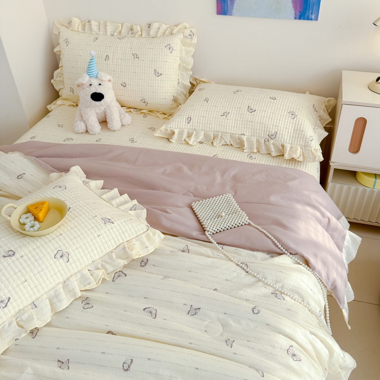 91家纺网 家纺一手货源 找家纺 归属 2026春夏新款古法仿棉床盖夏被四件套夏凉被空调被系列 漫花蝶舞