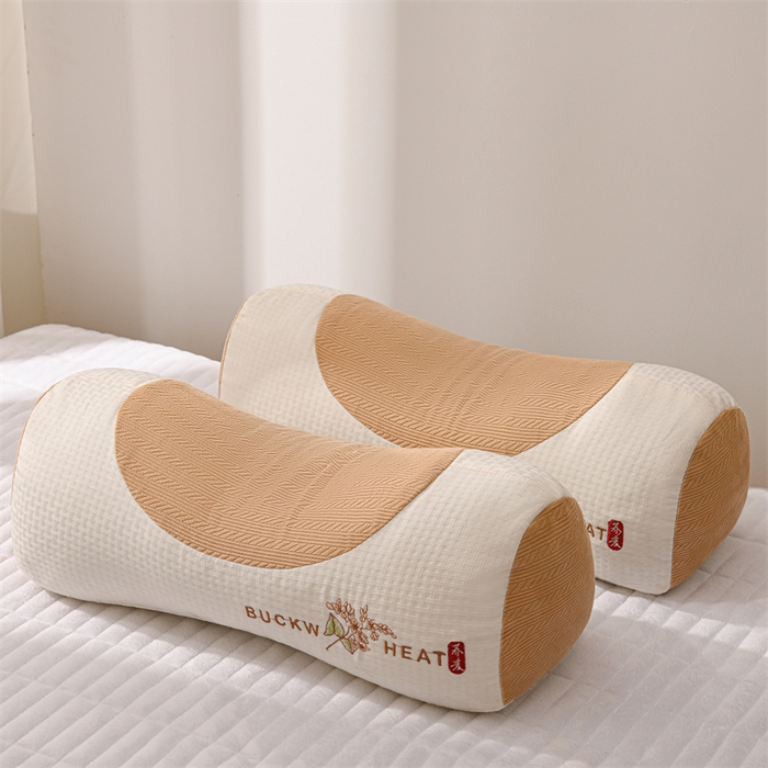 91家纺网 家纺一手货源 找家纺 （总）小桃姐家纺 2025新款山茶花刺绣 圆柱元宝枕荞麦枕芯护颈枕枕头