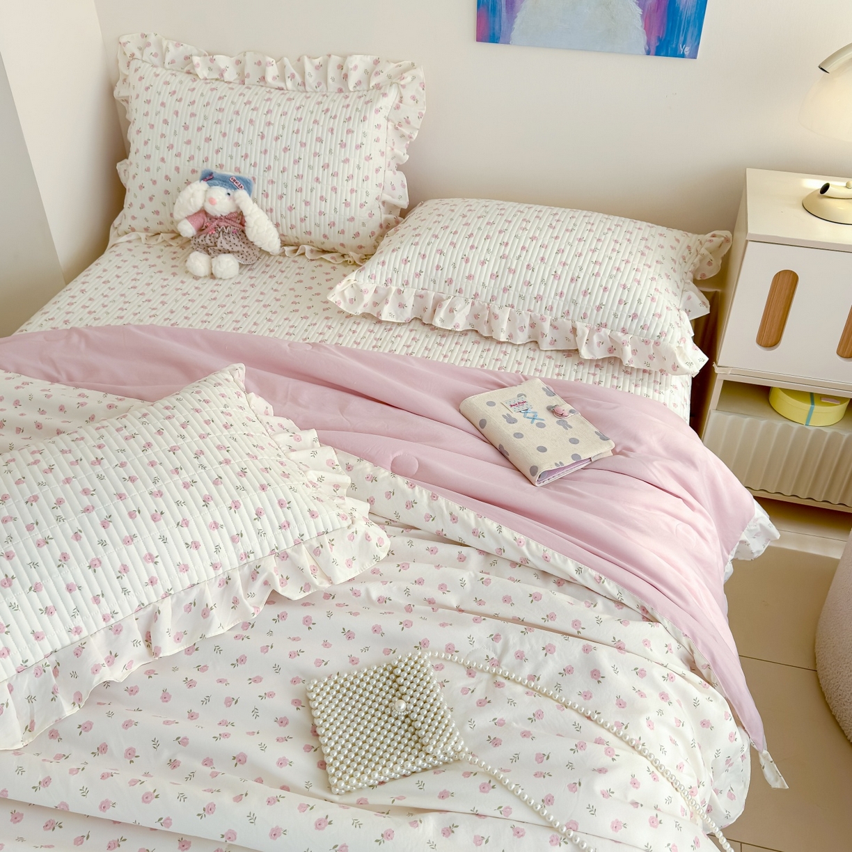 91家纺网 家纺一手货源 找家纺 归属 2026春夏新款古法仿棉床盖夏被四件套夏凉被空调被系列 玫瑰之约