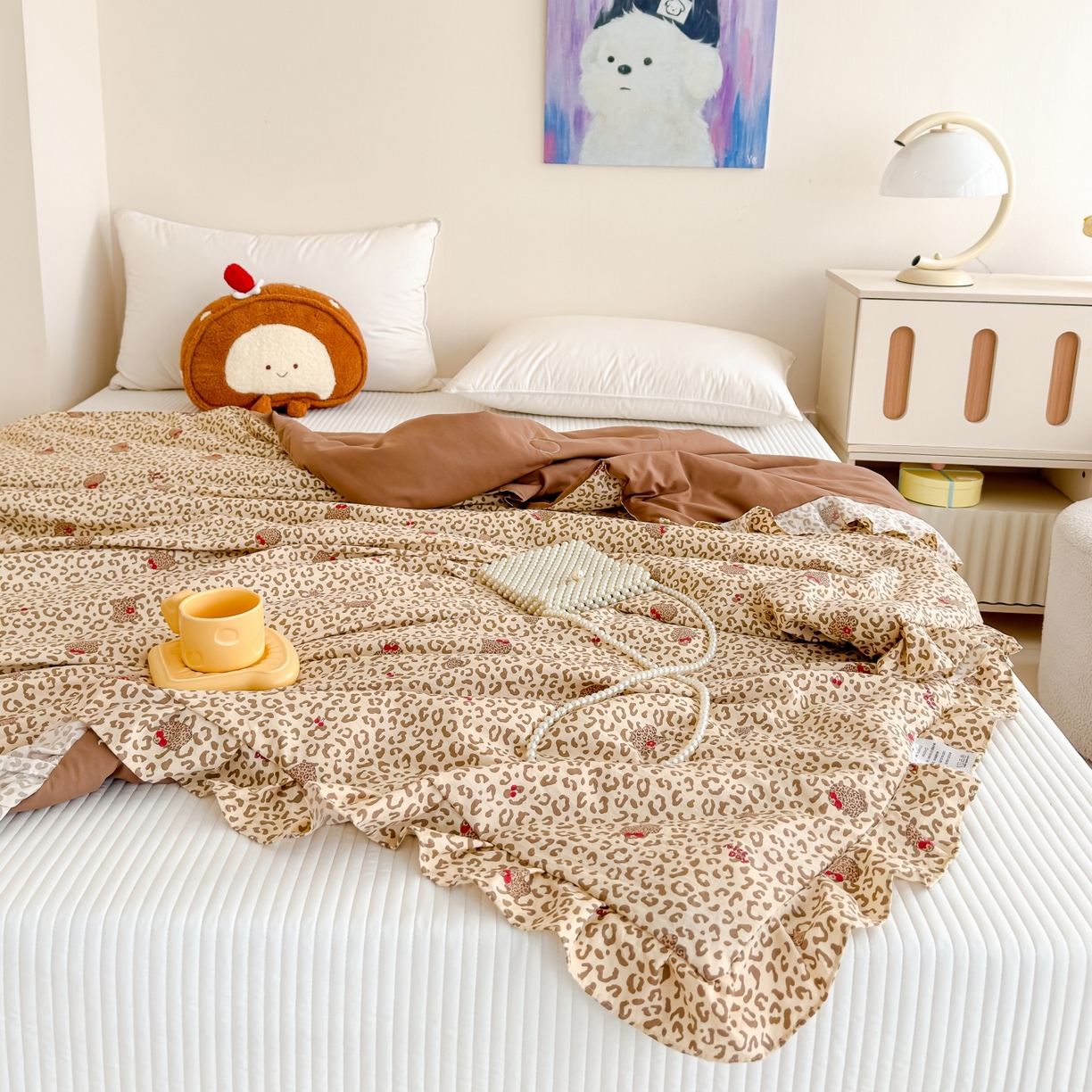 91家纺网 家纺一手货源 找家纺 归属 2026春夏新款古法仿棉床盖夏被四件套夏凉被空调被系列 奶酷豹纹