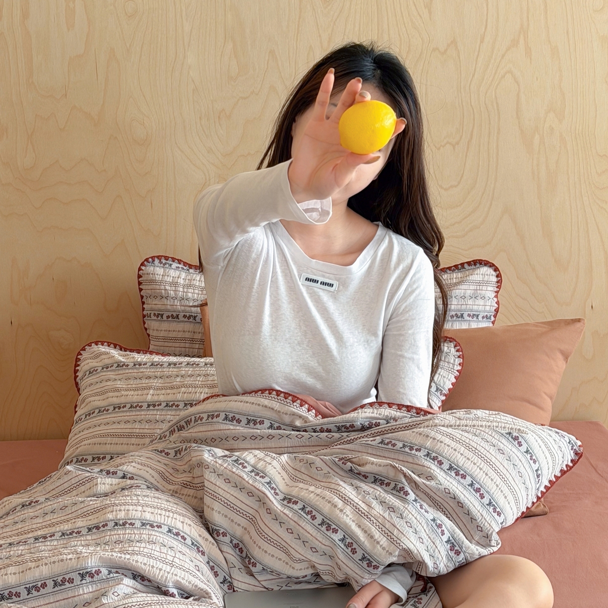 91家纺网 家纺一手货源 找家纺 觅糖家纺 2026觅糖新品色织提花三角针费尔岛5色 花间颂