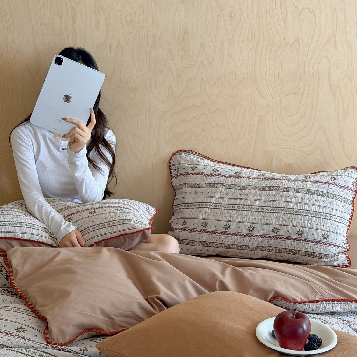 91家纺网 家纺一手货源 找家纺 觅糖家纺 2026觅糖新品色织提花三角针费尔岛5色 费尔岛飘雪