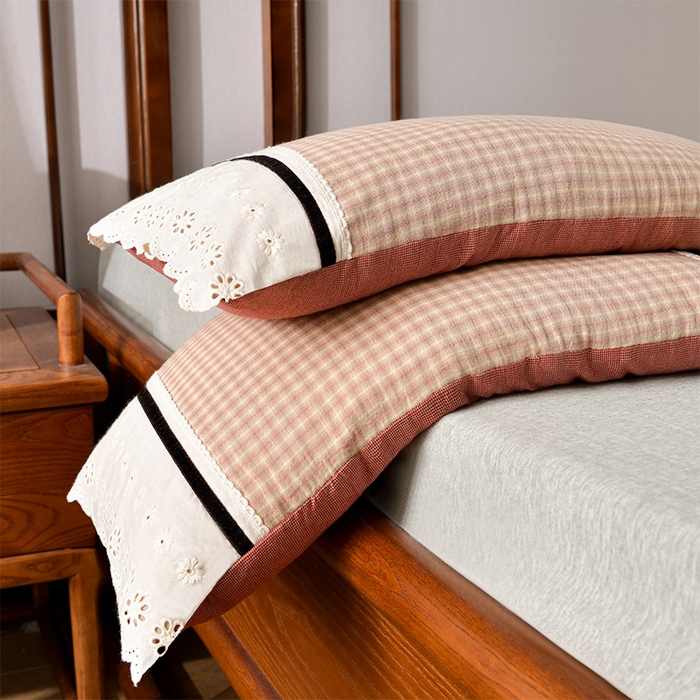 91家纺网 家纺一手货源 找家纺 小桃姐家纺 2025新款花边全棉纯棉双层纱荞麦枕枕芯枕头 粉小格