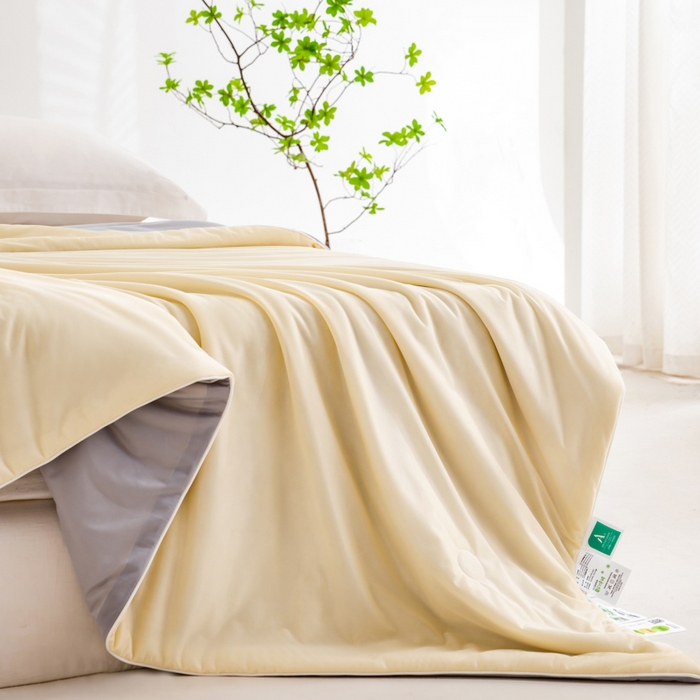 91家纺网 家纺一手货源 找家纺 迪梵家纺 2026新款A类云母凉感丝冰淇淋夏被天丝凉感夏被夏凉被空调被 柠檬黄+灰