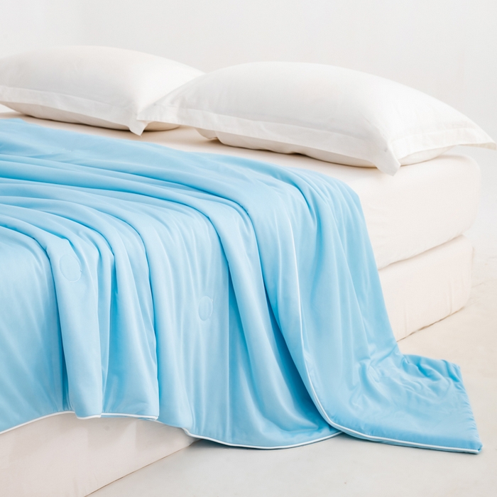 91家纺网 家纺一手货源 找家纺 迪梵家纺 2026新款A类云母凉感丝冰淇淋夏被天丝凉感夏被夏凉被空调被 月光蓝