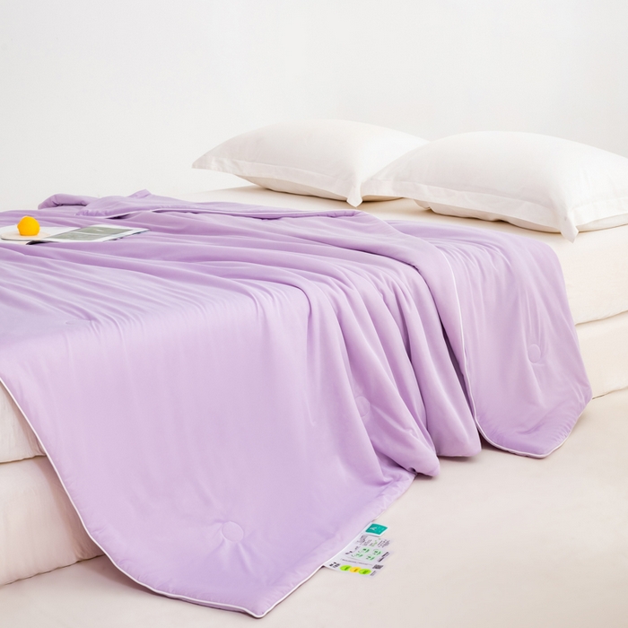 91家纺网 家纺一手货源 找家纺 迪梵家纺 2026新款A类云母凉感丝冰淇淋夏被天丝凉感夏被夏凉被空调被 丁香紫