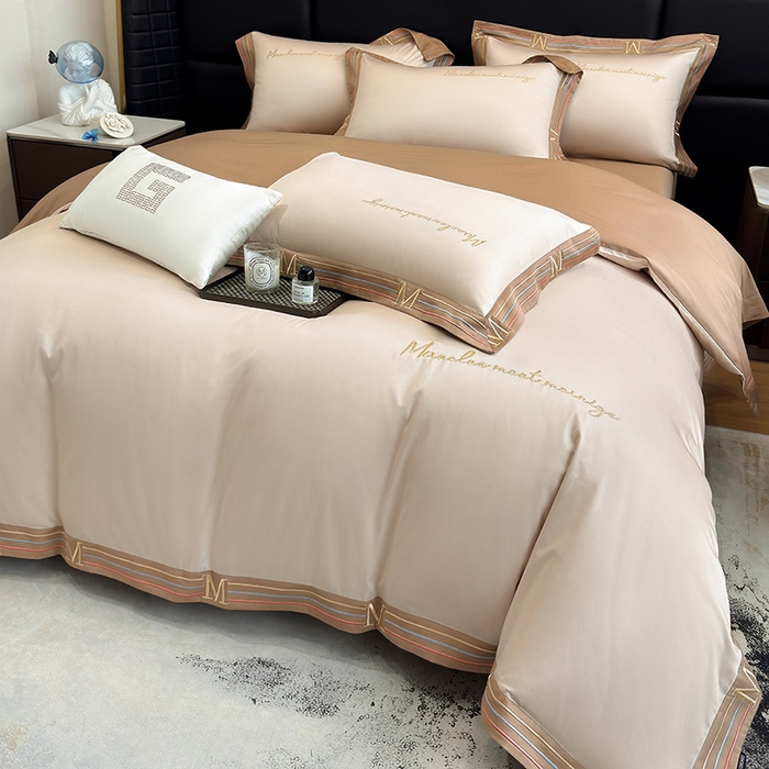 91家纺网 家纺一手货源 找家纺 家居1号家纺 2026春夏新款50双股100支A类长绒棉纯棉巴特系列四件套 巴特-香槟金