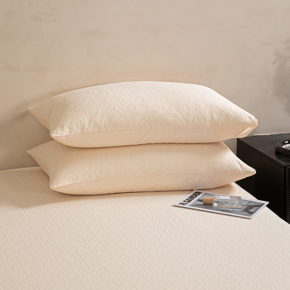 91家纺网 家纺一手货源 找家纺 眠博士 2026新款60水洗立体提花单枕套 枕套单件 枕套-杏影-奶白