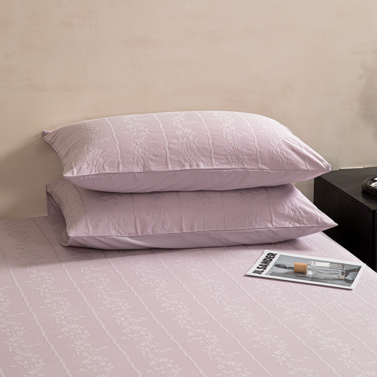 91家纺网 家纺一手货源 找家纺 眠博士 2026新款60水洗立体提花单枕套 枕套单件 枕套-花间梦-紫