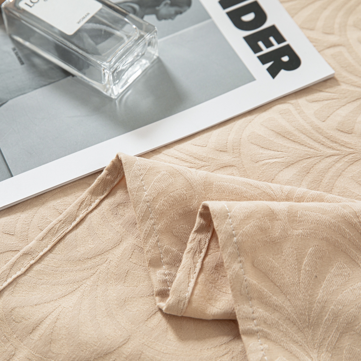 91家纺网 家纺一手货源 找家纺 眠博士 2026新款60水洗立体提花单枕套 枕套单件 枕套-杏影-卡其