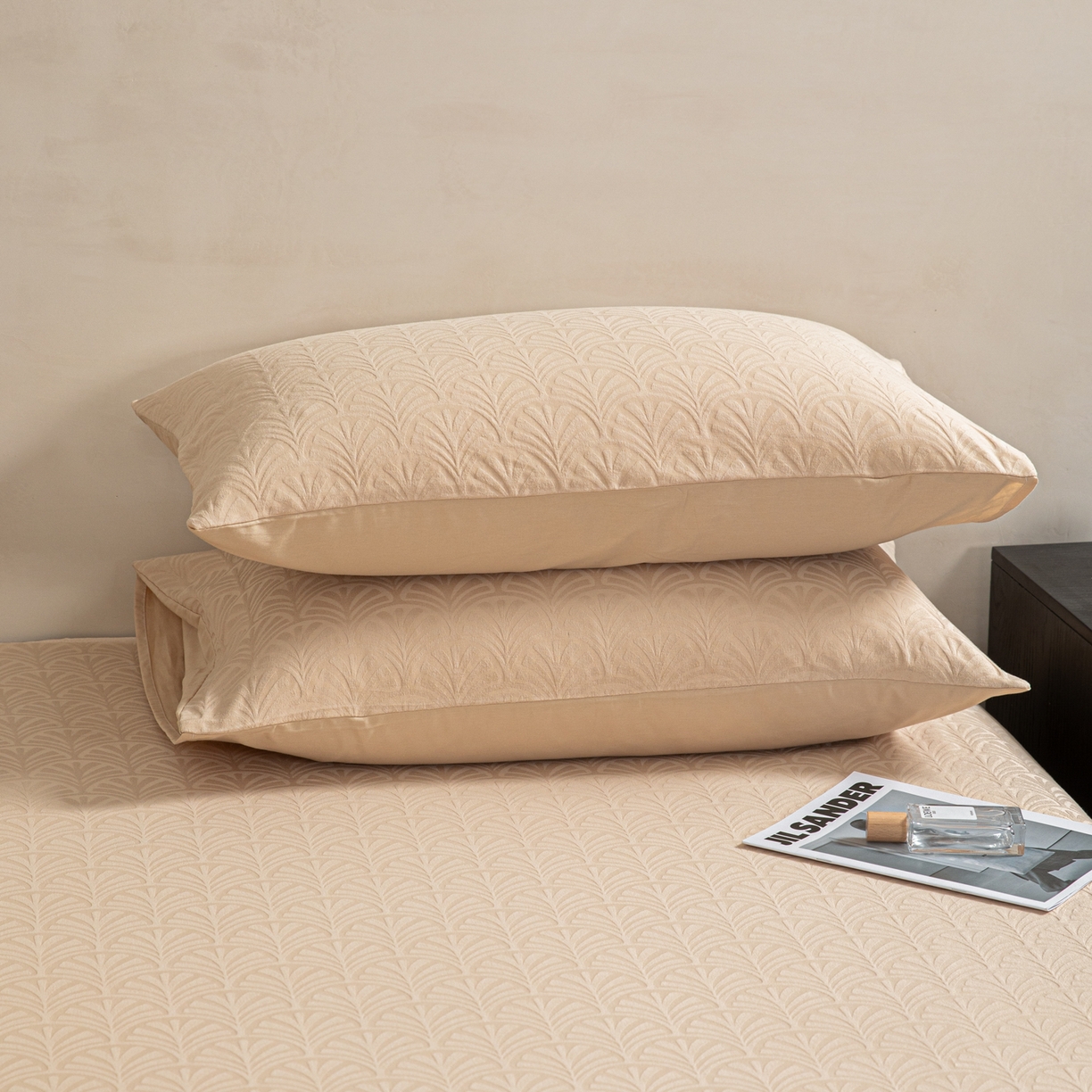 91家纺网 家纺一手货源 找家纺 眠博士 2026新款60水洗立体提花单枕套 枕套单件 枕套-杏影-卡其