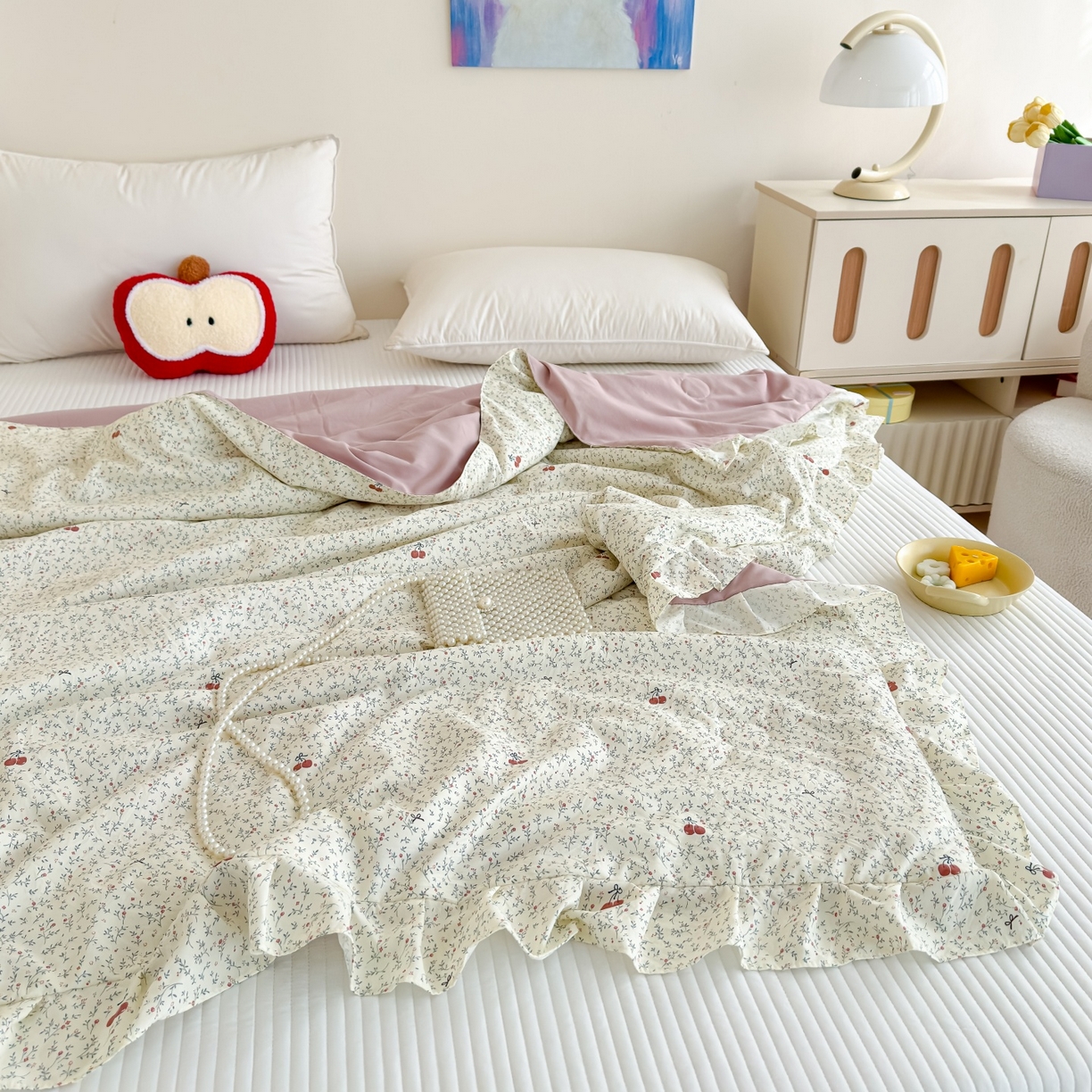 91家纺网 家纺一手货源 找家纺 归属 2026春夏新款古法仿棉床盖夏被四件套夏凉被空调被系列 西柚樱桃