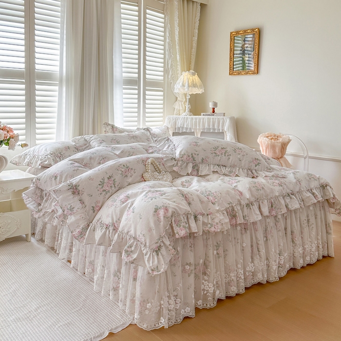 91家纺网 家纺一手货源 找家纺 瑞宝 2026新款春款全棉印花床裙四件套【控价265起 各平台严格控价:所有尺寸在扣除店铺优惠券后利润不得少于70(包含活动期)】 漫步花庭