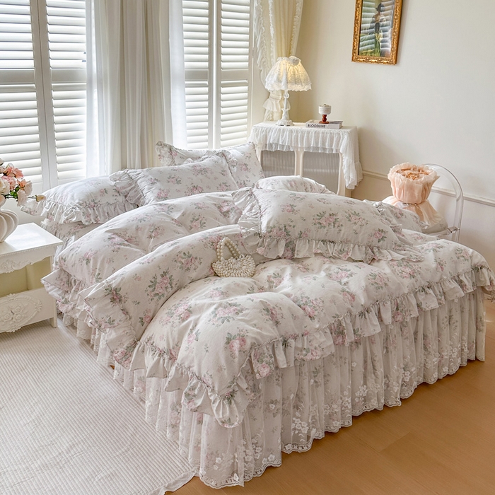 91家纺网 家纺一手货源 找家纺 瑞宝 2026新款春款全棉印花床裙四件套【控价265起 各平台严格控价:所有尺寸在扣除店铺优惠券后利润不得少于70(包含活动期)】 漫步花庭