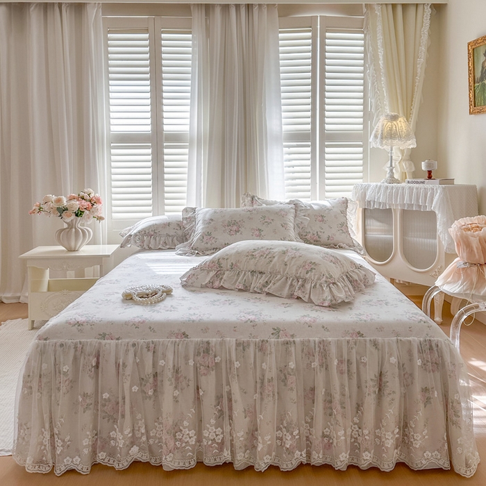 91家纺网 家纺一手货源 找家纺 瑞宝 2026新款春款全棉印花床裙四件套【控价265起 各平台严格控价:所有尺寸在扣除店铺优惠券后利润不得少于70(包含活动期)】 漫步花庭