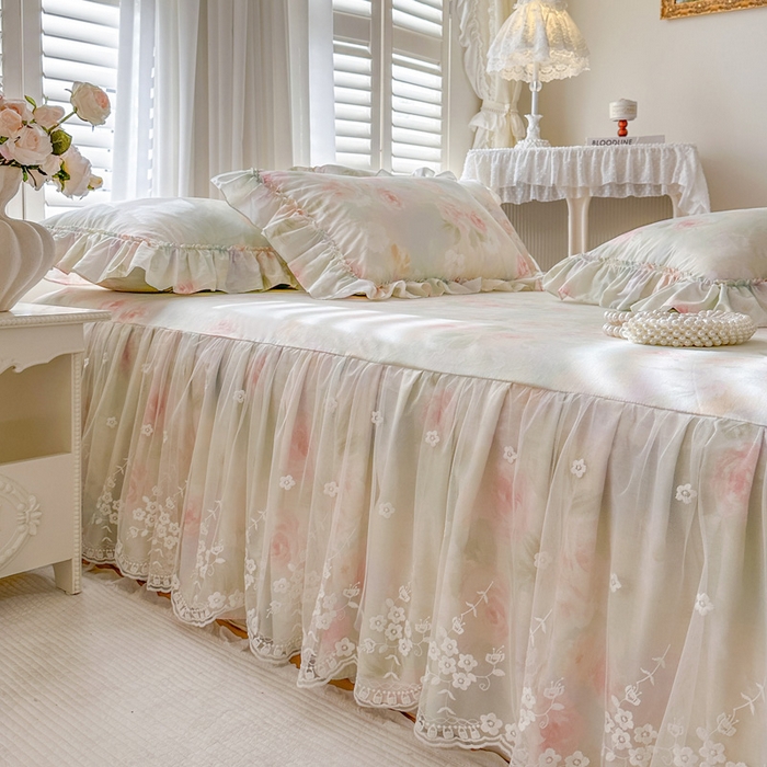 91家纺网 家纺一手货源 找家纺 瑞宝 2026新款春款全棉印花床裙四件套【控价265起 各平台严格控价:所有尺寸在扣除店铺优惠券后利润不得少于70(包含活动期)】 花悦美