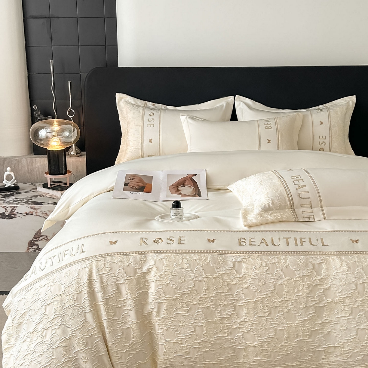 91家纺网 家纺一手货源 找家纺 七七家纺 2026新款色织提花花田系列四件套 花田-典雅白