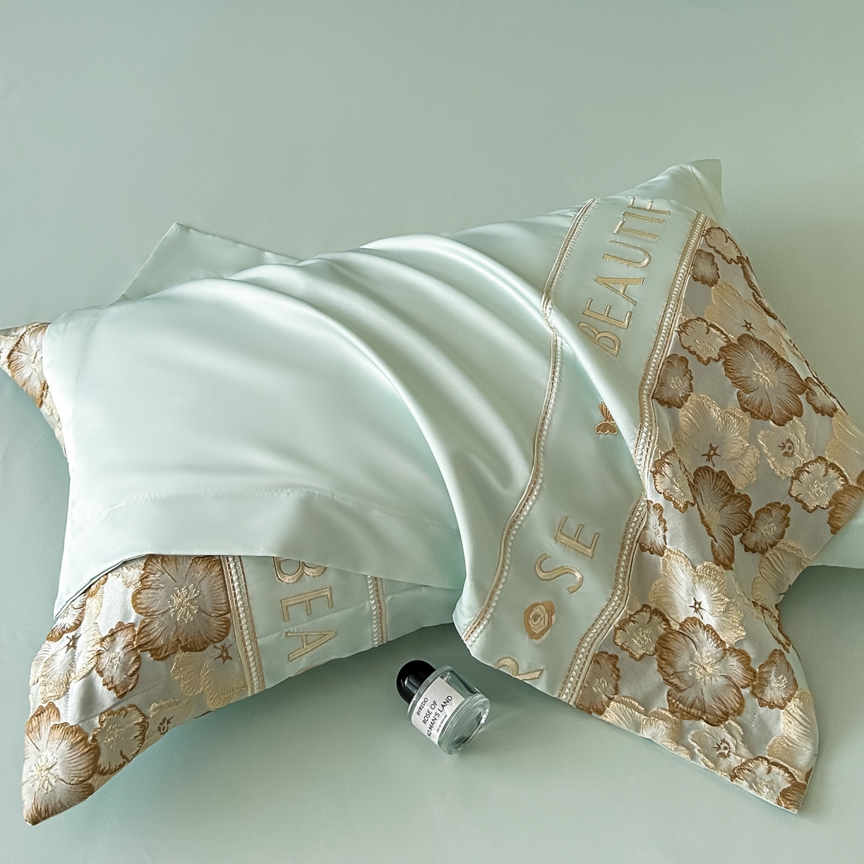 91家纺网 家纺一手货源 找家纺 七七家纺 2026新款色织提花花田系列四件套 花田-青柠绿