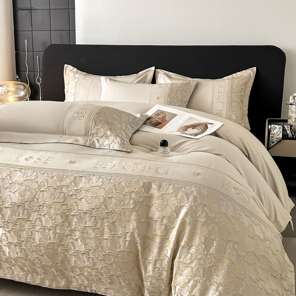 91家纺网 家纺一手货源 找家纺 七七家纺 2026新款色织提花花田系列四件套 花田-香槟金