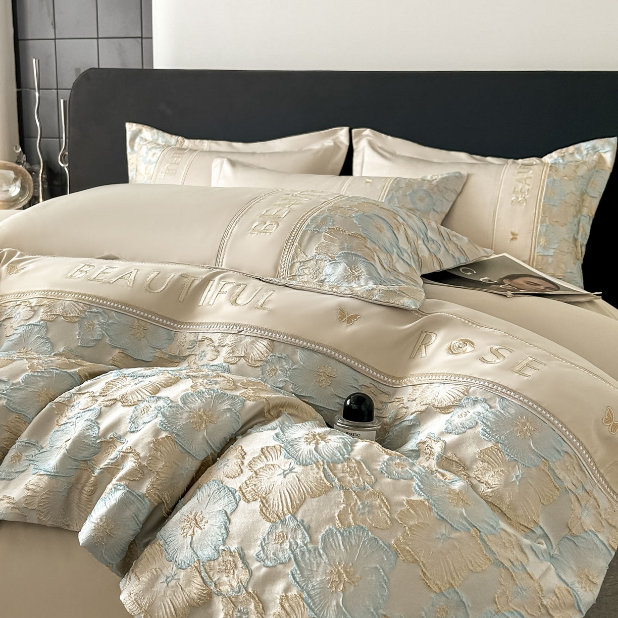 91家纺网 家纺一手货源 找家纺 七七家纺 2026新款色织提花花田系列四件套 花田-香槟蓝