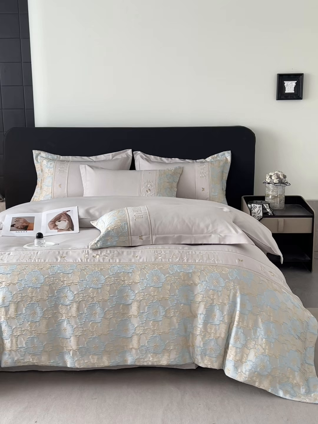 91家纺网 家纺一手货源 找家纺 七七家纺 2026新款色织提花花田系列四件套 花田-香槟蓝