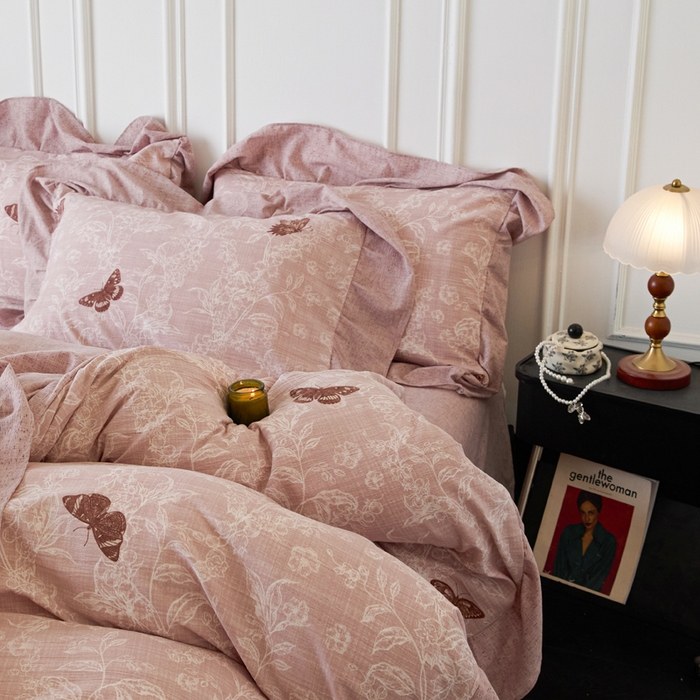 91家纺网 家纺一手货源 找家纺 梦纤绒 2026新款高克重法式复古亚麻花边款四件套 花梦