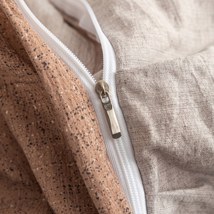 91家纺网 家纺一手货源 找家纺 梦纤绒 2026新款高克重法式复古亚麻花边款四件套 花间蝶