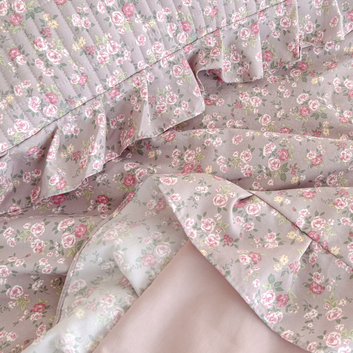 91家纺网 家纺一手货源 找家纺 归属 2026春夏新款古法仿棉床盖夏被四件套夏凉被空调被系列 悠悠花园