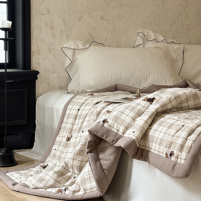 91家纺网 家纺一手货源 找家纺 中国龙家纺 2026新款木棉皱皱纱单夏被被子被芯 腊肠狗