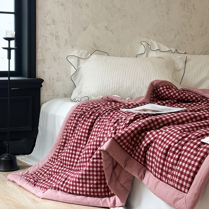 91家纺网 家纺一手货源 找家纺 中国龙家纺 2026新款木棉皱皱纱单夏被被子被芯 格调红