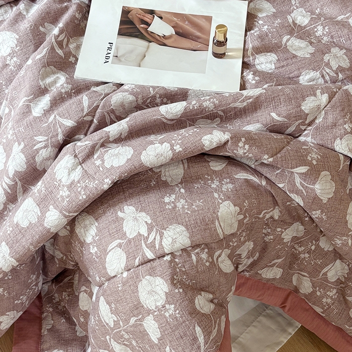 91家纺网 家纺一手货源 找家纺 中国龙家纺 2026新款木棉皱皱纱单夏被被子被芯 春日浪漫