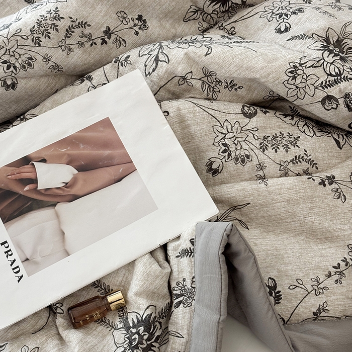 91家纺网 家纺一手货源 找家纺 中国龙家纺 2026新款木棉皱皱纱单夏被被子被芯 南法假日