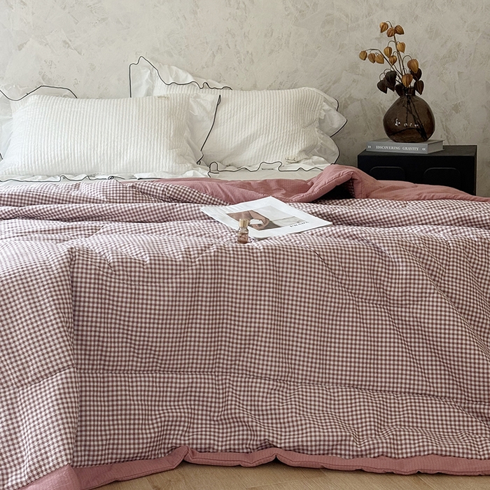 91家纺网 家纺一手货源 找家纺 中国龙家纺 2026新款木棉皱皱纱单夏被被子被芯 格调粉