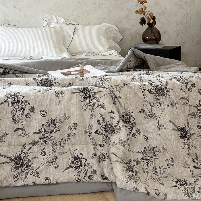 91家纺网 家纺一手货源 找家纺 中国龙家纺 2026新款木棉皱皱纱单夏被被子被芯 南法假日