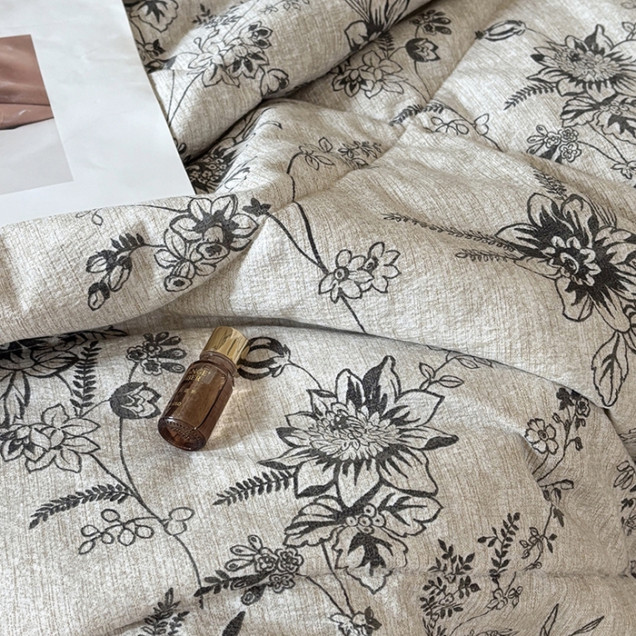 91家纺网 家纺一手货源 找家纺 中国龙家纺 2026新款木棉皱皱纱单夏被被子被芯 南法假日