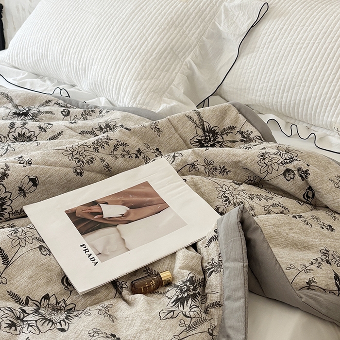 91家纺网 家纺一手货源 找家纺 中国龙家纺 2026新款木棉皱皱纱单夏被被子被芯 南法假日