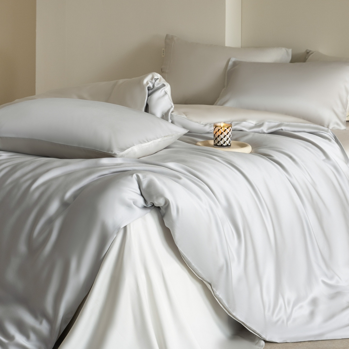 91家纺网 家纺一手货源 找家纺 时亿家居 2026春夏新款60天丝-丝颜悦色系列-被套四件套 水晶灰