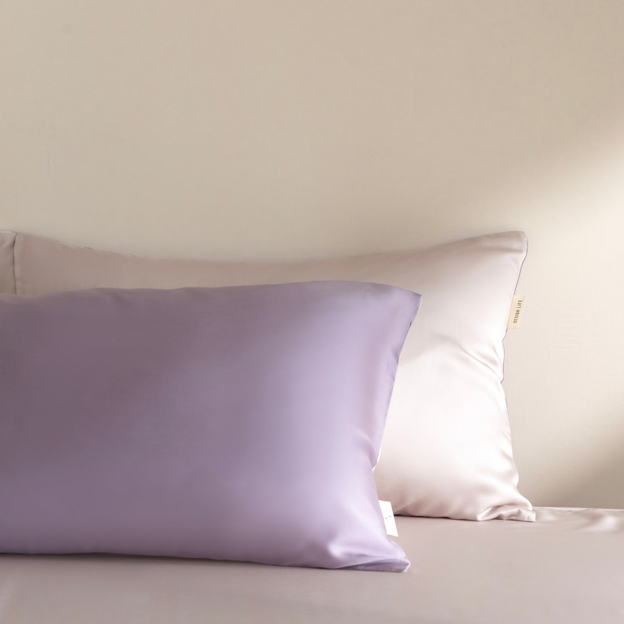 91家纺网 家纺一手货源 找家纺 时亿家居 2026春夏新款60天丝-丝颜悦色系列-被套四件套 丁香紫