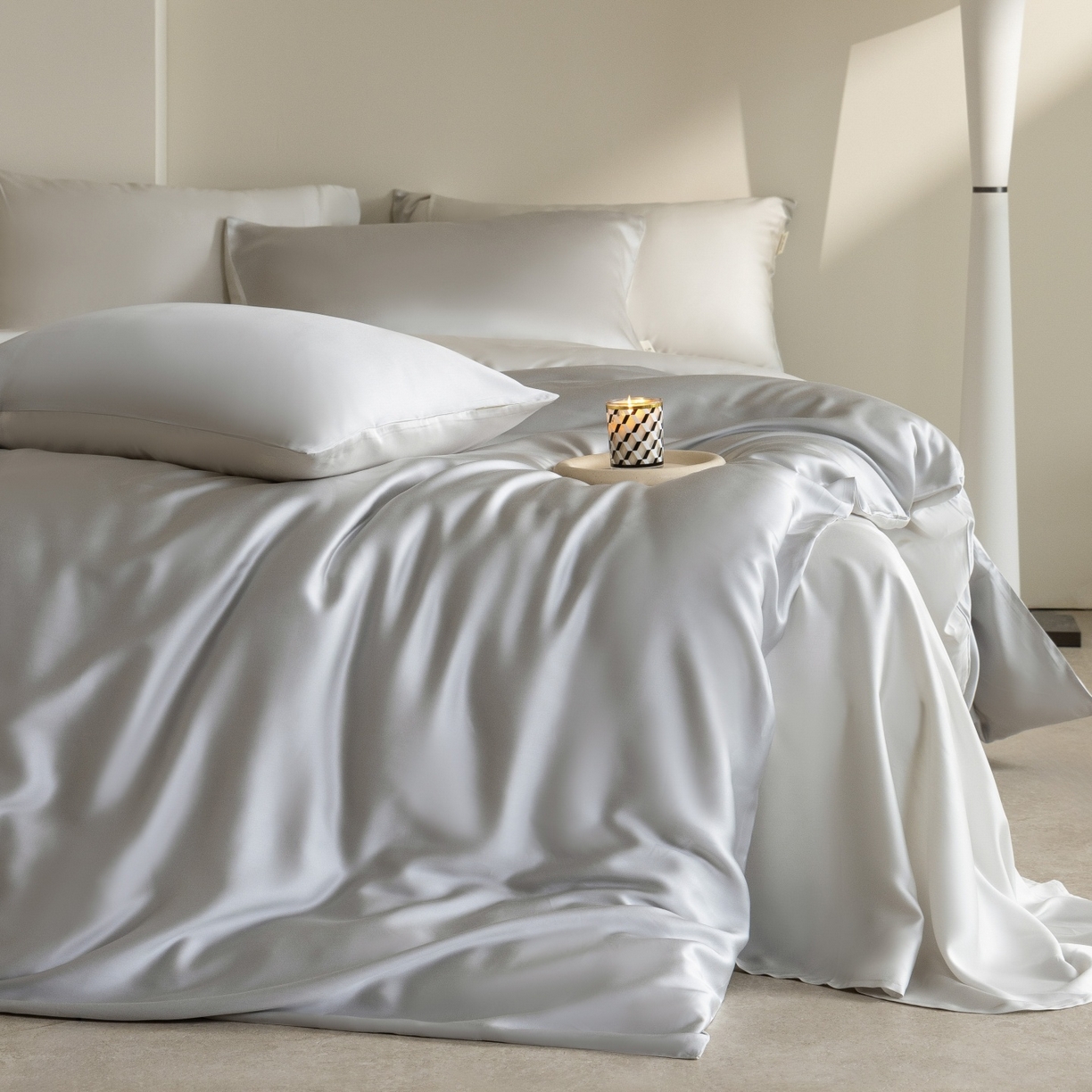 91家纺网 家纺一手货源 找家纺 时亿家居 2026春夏新款60天丝-丝颜悦色系列-被套四件套 水晶灰