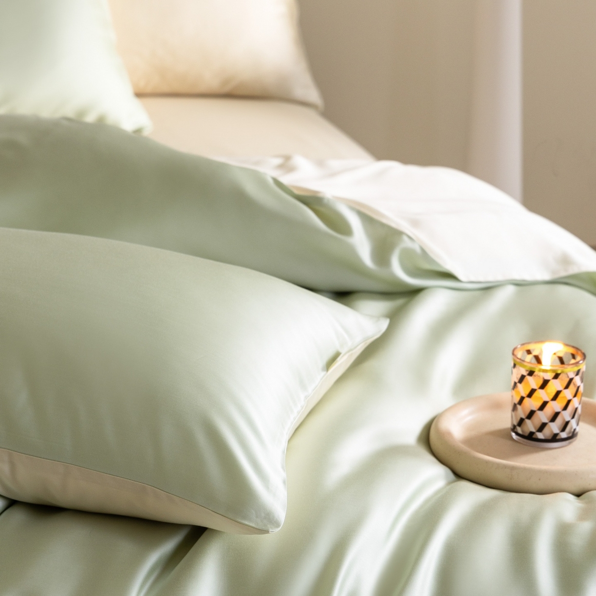 91家纺网 家纺一手货源 找家纺 时亿家居 2026春夏新款60天丝-丝颜悦色系列-被套四件套 云水绿