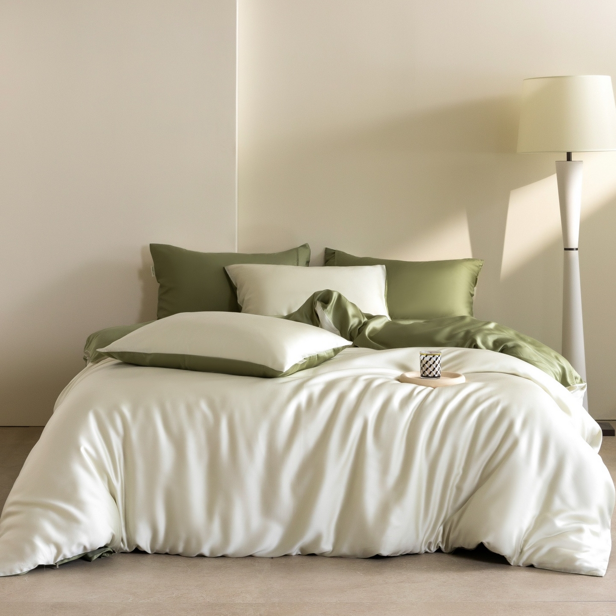 91家纺网 家纺一手货源 找家纺 时亿家居 2026春夏新款60天丝-丝颜悦色系列-被套四件套 瓷器绿