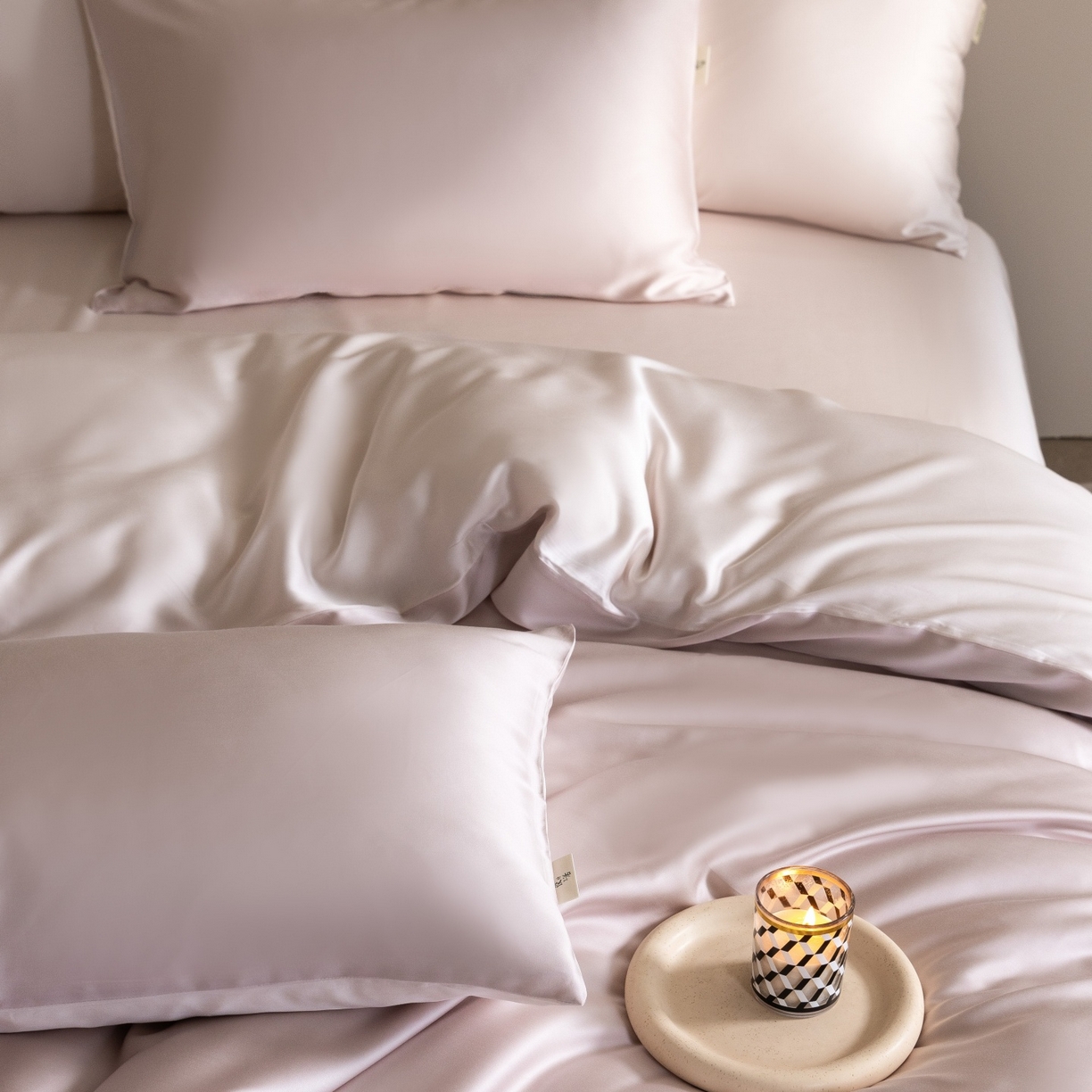 91家纺网 家纺一手货源 找家纺 时亿家居 2026春夏新款60天丝-丝颜悦色系列-被套四件套 缦豆沙