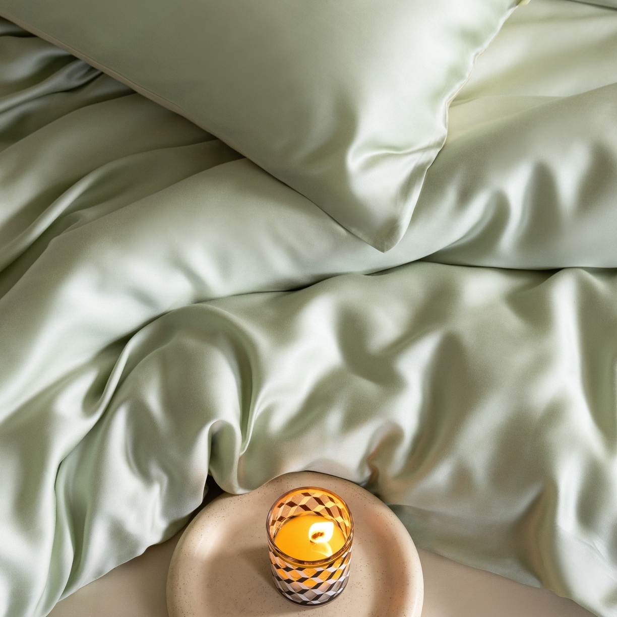 91家纺网 家纺一手货源 找家纺 时亿家居 2026春夏新款60天丝-丝颜悦色系列-被套四件套 云水绿