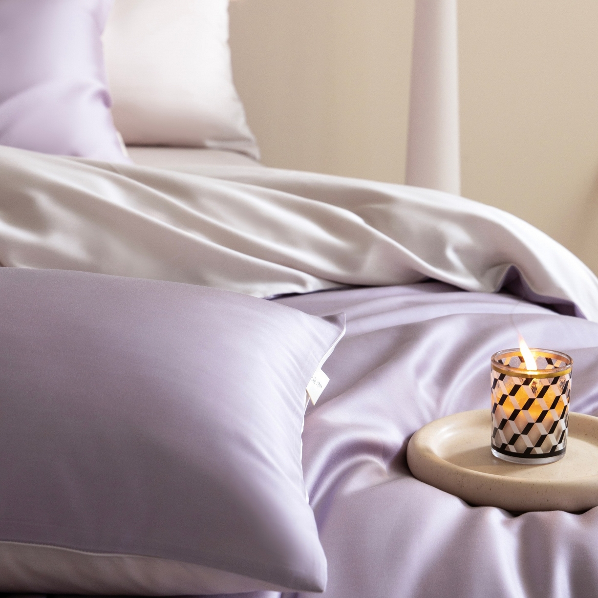 91家纺网 家纺一手货源 找家纺 时亿家居 2026春夏新款60天丝-丝颜悦色系列-被套四件套 丁香紫