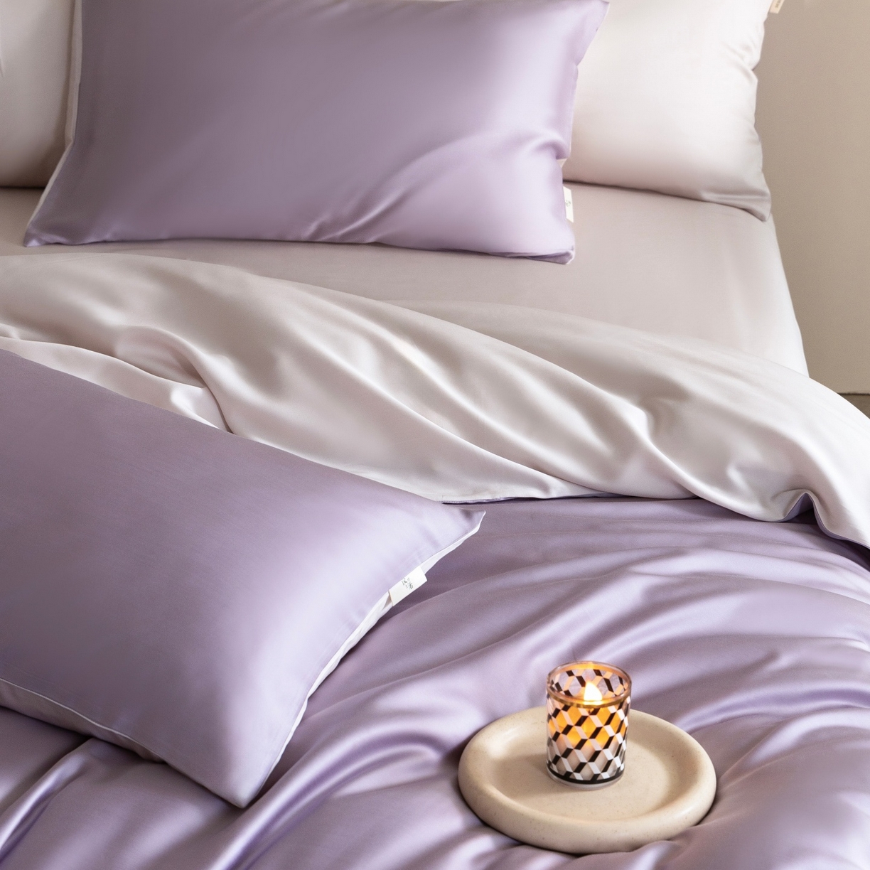 91家纺网 家纺一手货源 找家纺 时亿家居 2026春夏新款60天丝-丝颜悦色系列-被套四件套 丁香紫